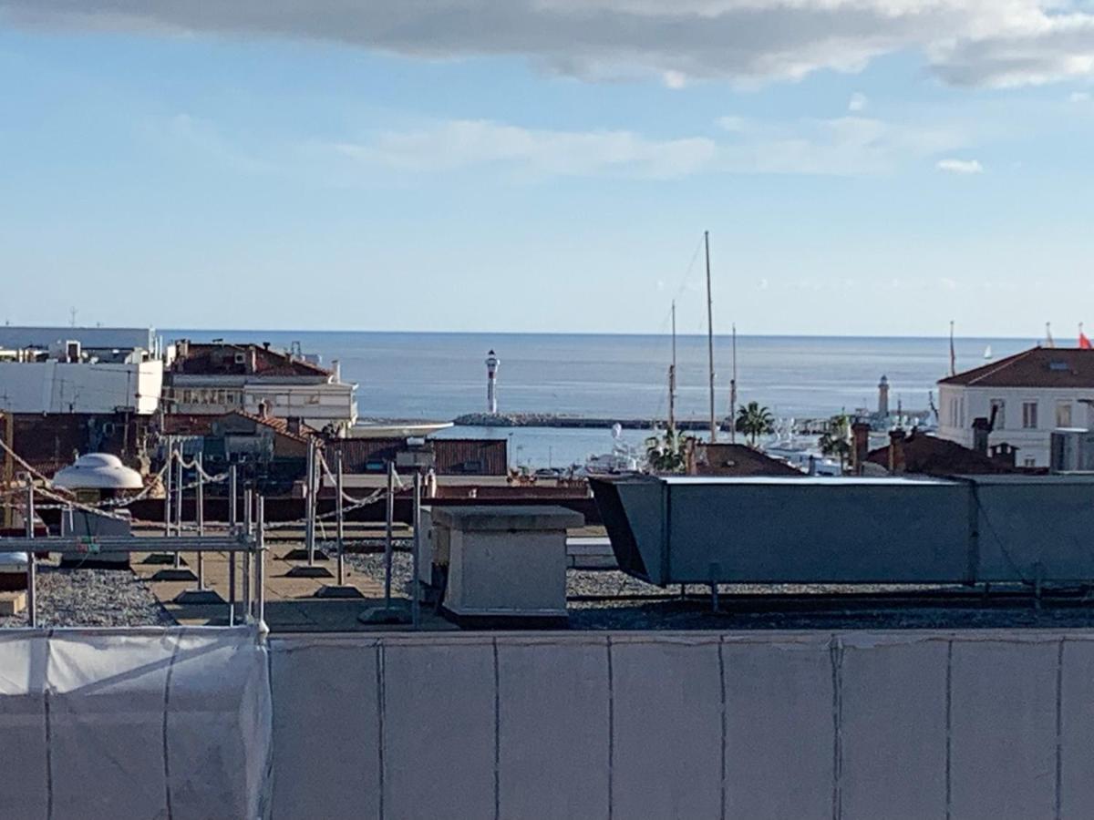 A 2 Pas De La Croisette Appartement Cannes Buitenkant foto